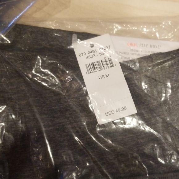 NWT Aerie Play Pocket leggings - Picture 6 of 8